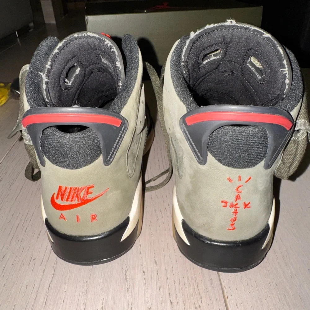 Nike Jordan 6 Retro Travis Scott GS 6Y